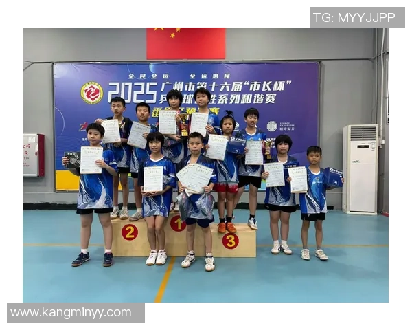 乒乓球的魅力之旅：深入广州乒乓球队的技术与训练揭秘